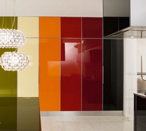 colorful-glossy-lacquered-kitchen-design colorful-glossy-lacquered-kitchen-design