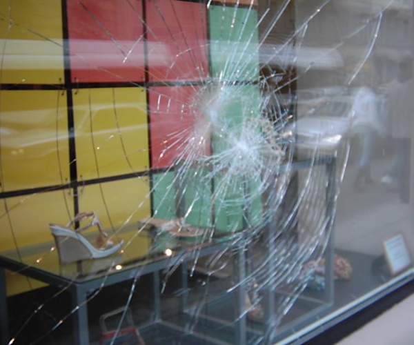 Security Glass Breakage 700x500